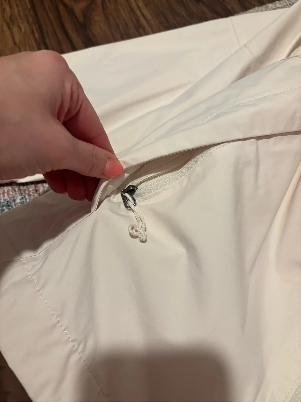 The North Face Women's White Dune Hooded Anora Jacket - Picture 7 of 9